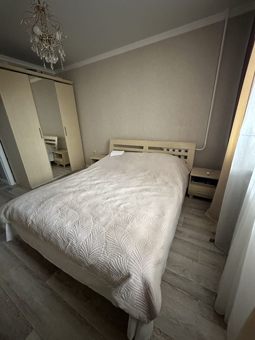 Продам спальный гарнитур срочно!