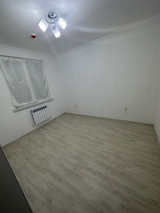 Yashnabod rayon OLMOS Maxalla.  3/13/16 kvartira sotladi