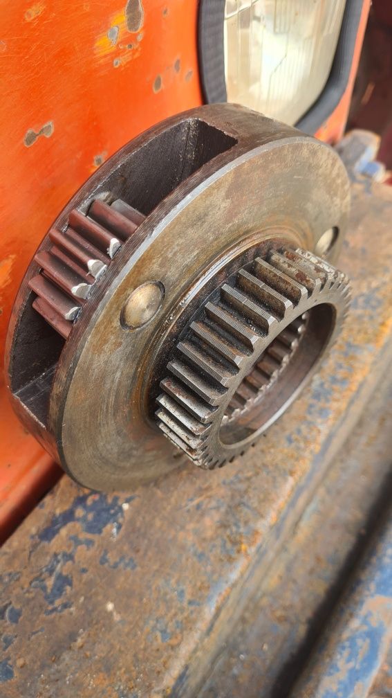 Piese tractor DT 1010