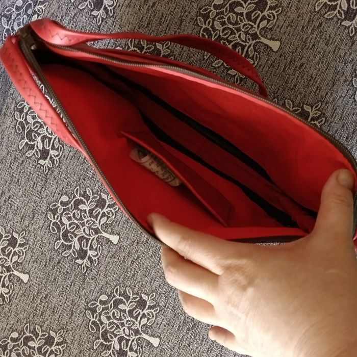 Сумки дамские новые, стильные, красочные, на замочках, на застежках...