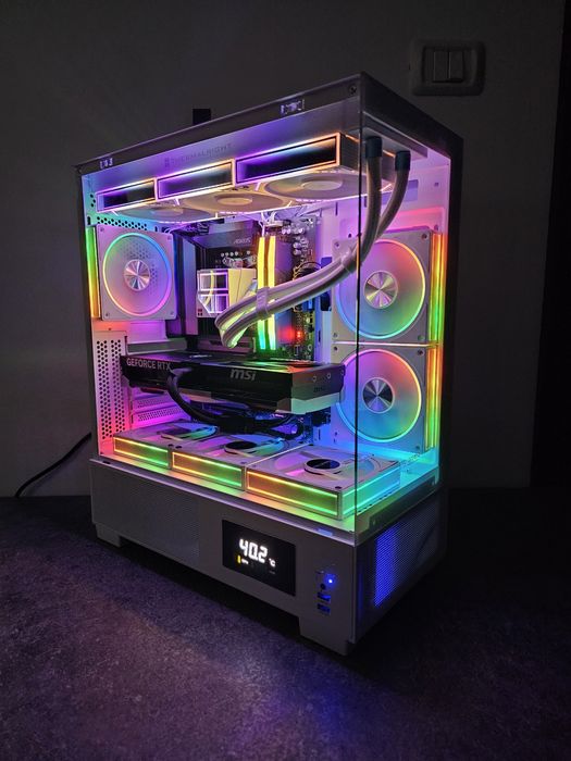 Calculator PC GAMING, RYZEN 9 7900X3D, 32GB DDR5, RTX 5070 12GB OC