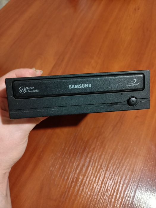 Продам DVD ром для компьютера