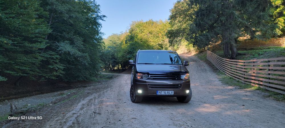 Vw caravelle modelul lung 8+1 4x4