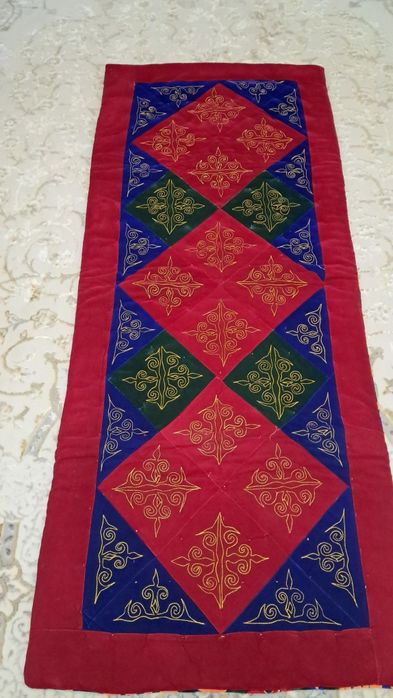 Таза колланбаган корпеше 3 дана