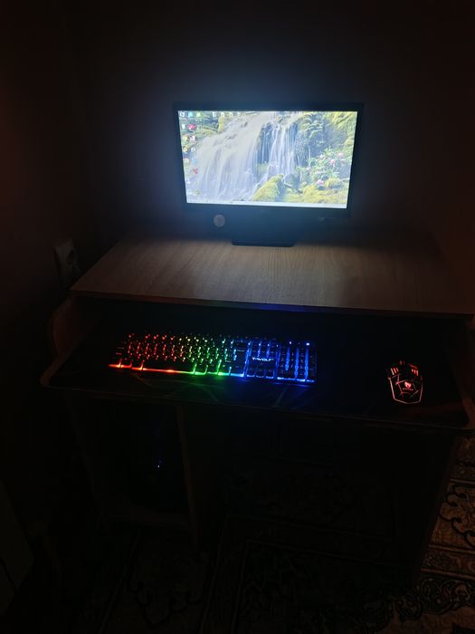 Хамма нарсаси билан берилади