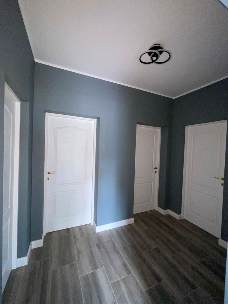 Închiriez pe termen lung apartament nou, la casă, 100 mp