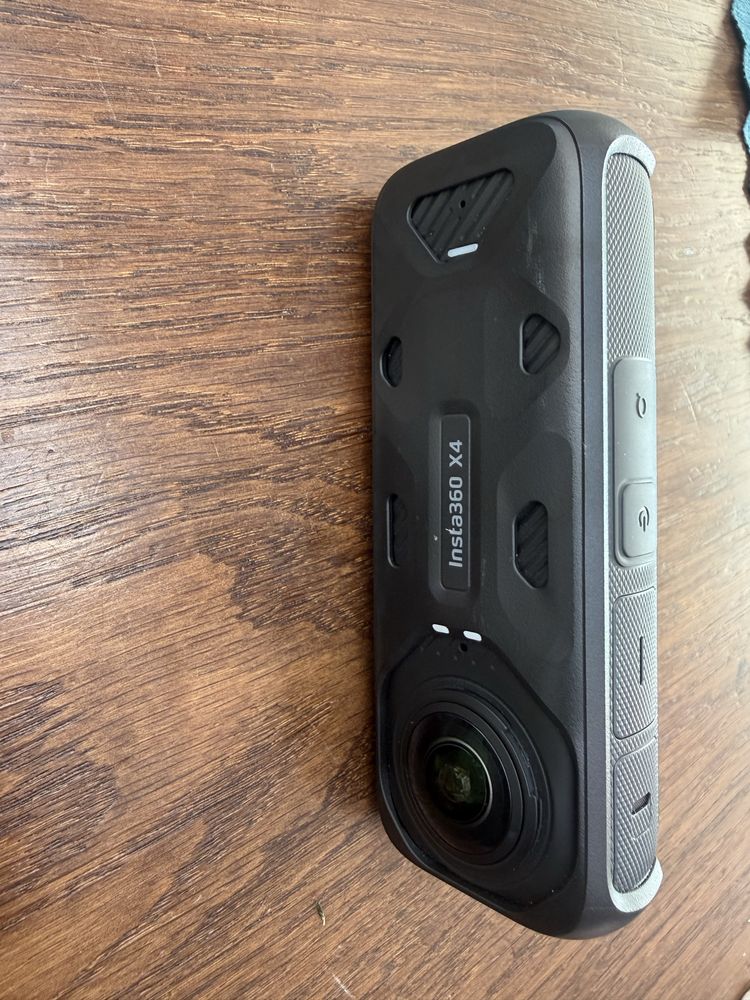 Insta360 One X.