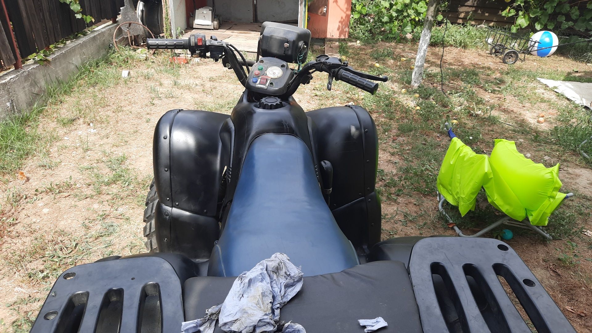 Vand atv 150cc sau schimb cu cross 125