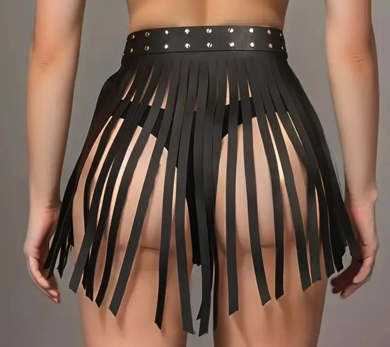 Fustița erotică damă