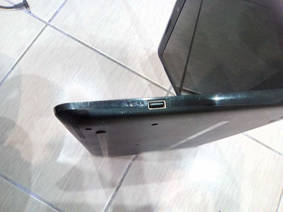 Лаптоп HP Notebook 14-am000nf - 2 ядра