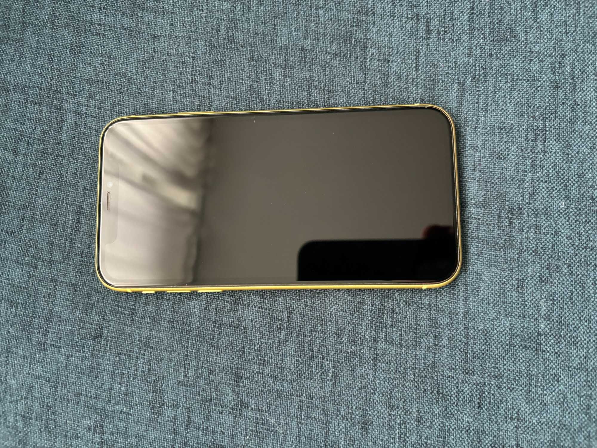 iPhone 11 32 GB - Yellow/Жълт