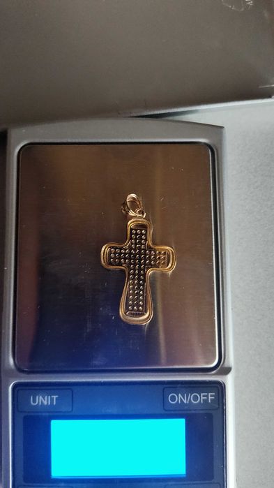 Cruce / pandantiv aur 14k 2.6g