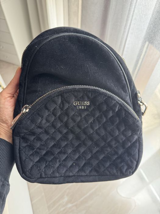 Черна Чанта Guess