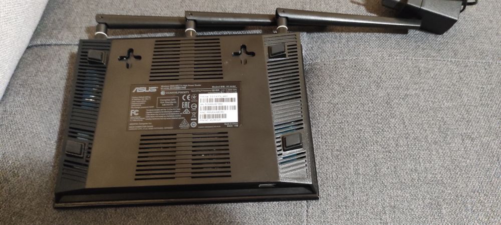 Рутер Asus RT-N18U