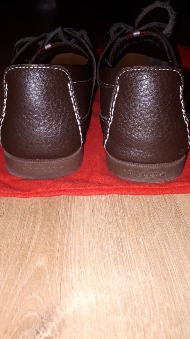 Мъжки мокасини Bally