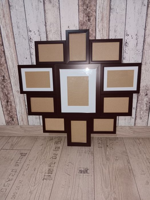 Фоторамка настенная  на 10 фотографий