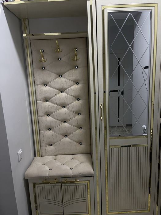 Прихожка в отличном состоянии!