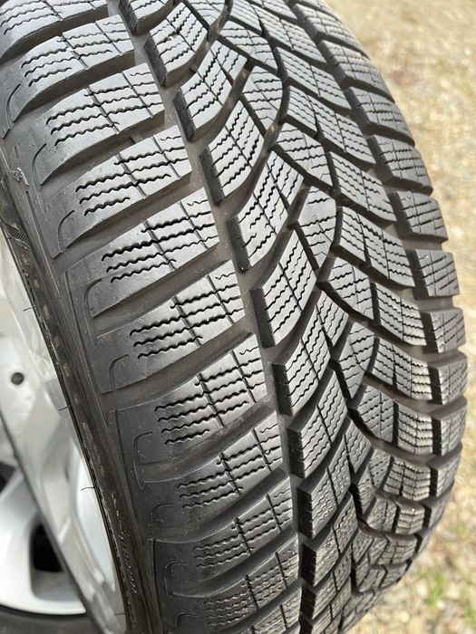 Roti iarna bmw 17"
