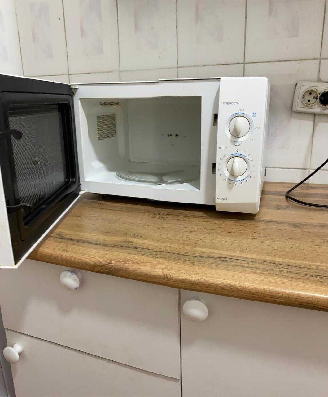 Микроволновка LG