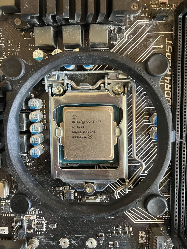 MSI z170a pc mate + intel i7-6700 + fan Zalman
