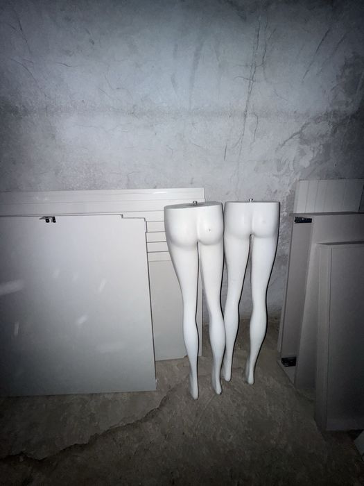 Мебель для магазина одежлый Рейлы