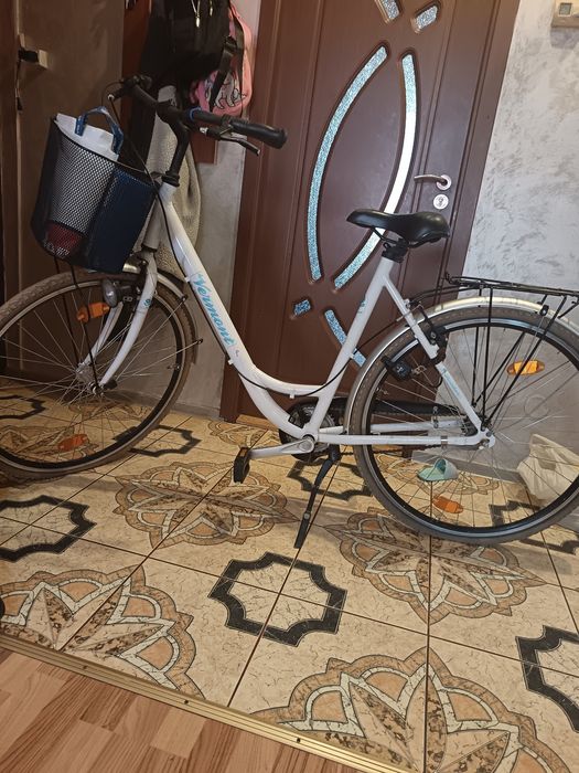 Vând biciclete5-7ani,9-14ani,stare foarte bună.