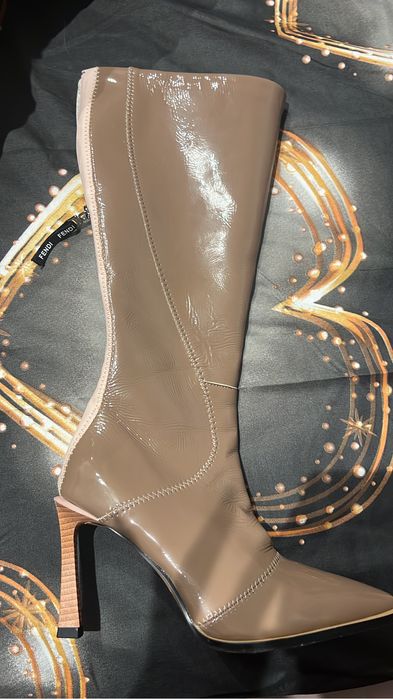 Cizme Fendi noi, marimea 39