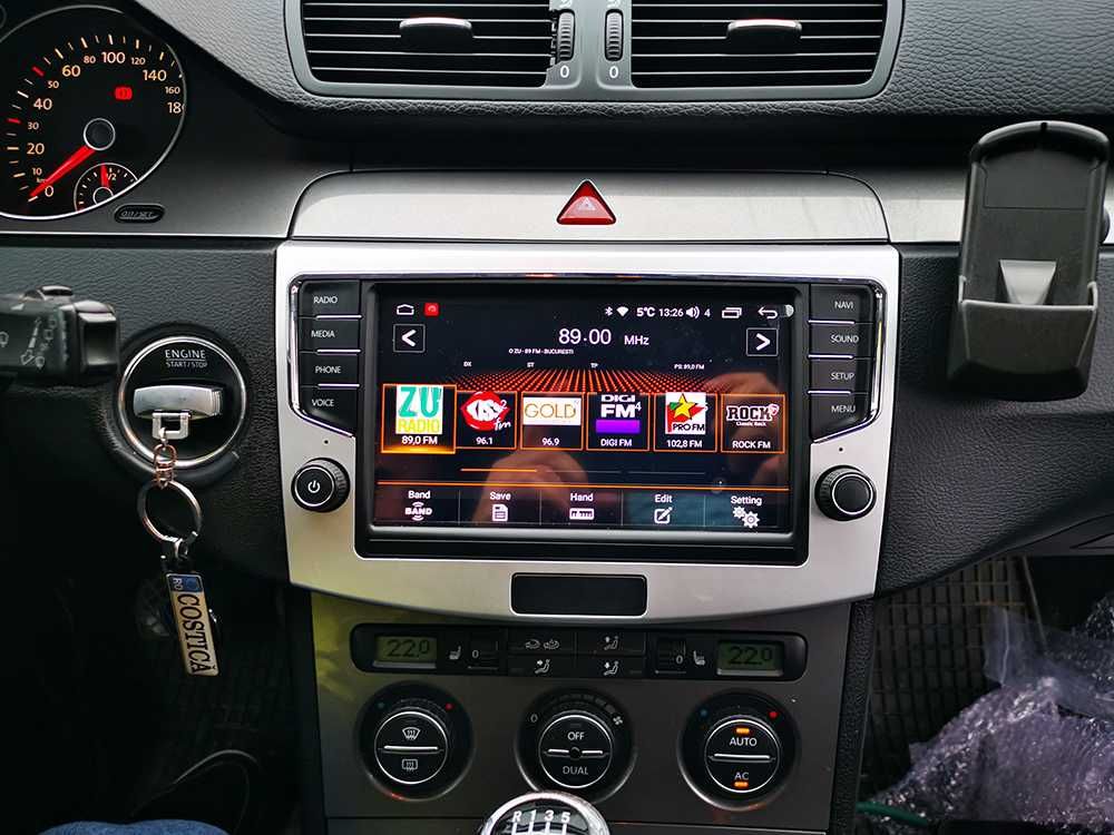 Navigatie VW Passat B6 B7 CC Audiosources MIB886P4, Android, Carplay