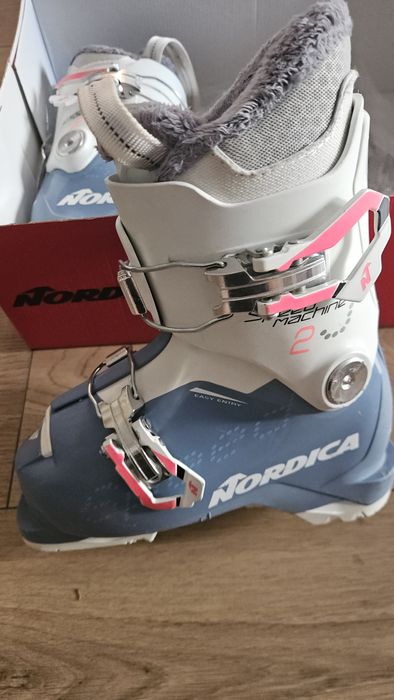 Clapari Nordica marimea 18,5 225mm