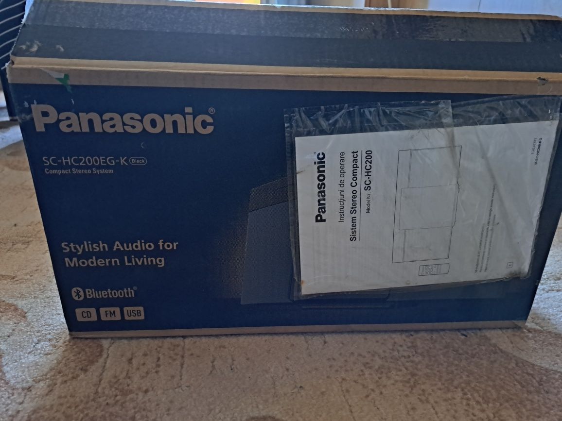 Аудио система Panasonic SC-HC200EG-K.