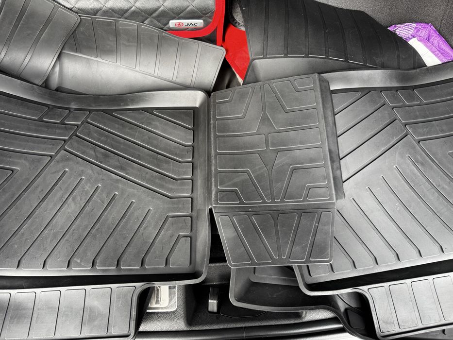 Авто коврик Exeed LX 2025