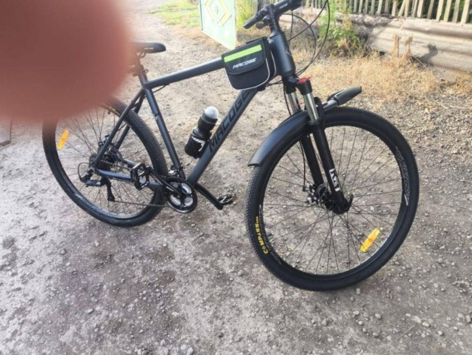 Macoge үлкен велик сатылады