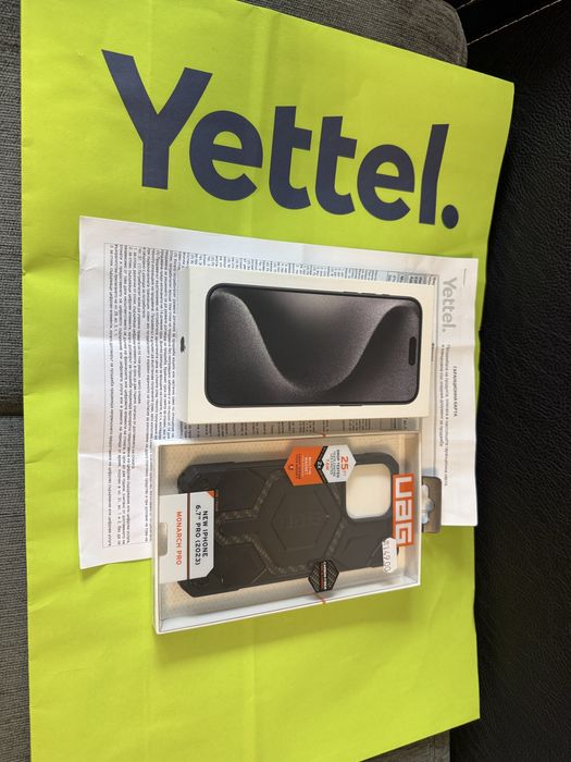 КАТО НОВ 256GB iPhone 15 Pro Max Yettel Гаранция 2026г. Black / Черен