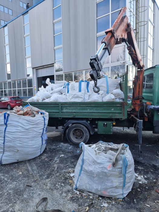 6,5t-Transport autorizat moloz, nisip, pietriș, piatra sparta