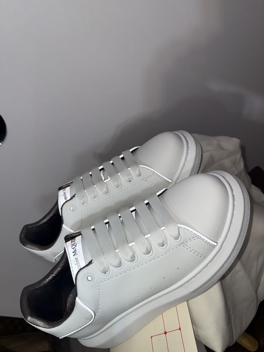 Adidasi alexander mcqueen albi mariemea 40 Premium