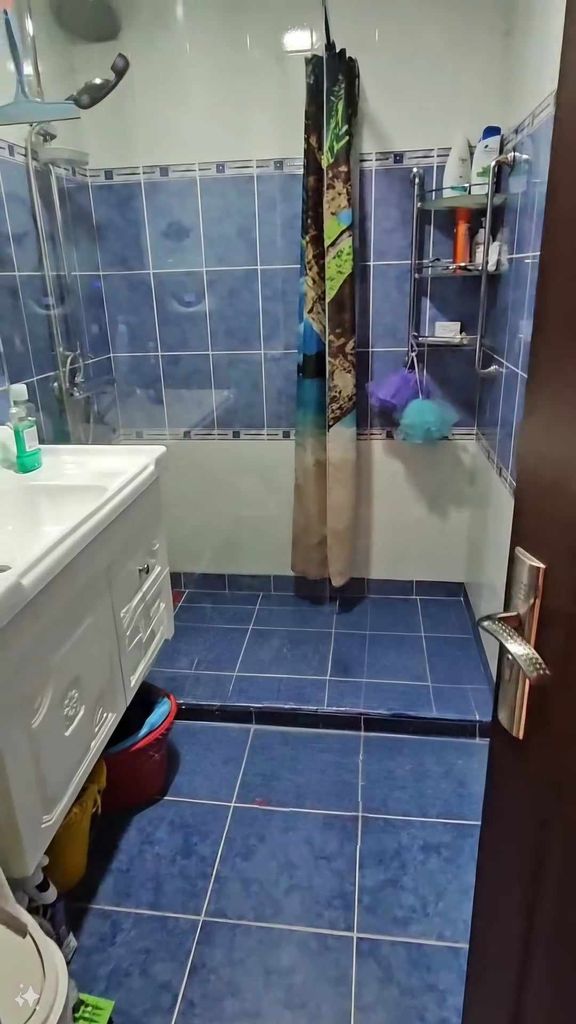 Дава се под наем Четиристаен апартамент в Варна, Възраждане 2 - 96 кв.м за 612 € - Снимка #5