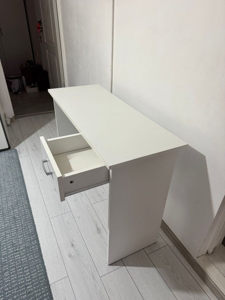 Birou tip IKea/Jisk pt copii