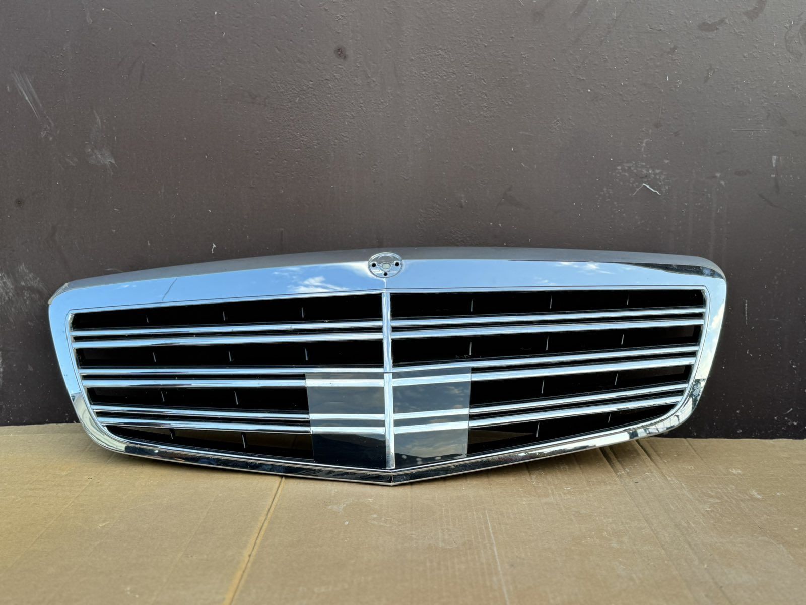 AMG Решетка W221/Чисто Нова