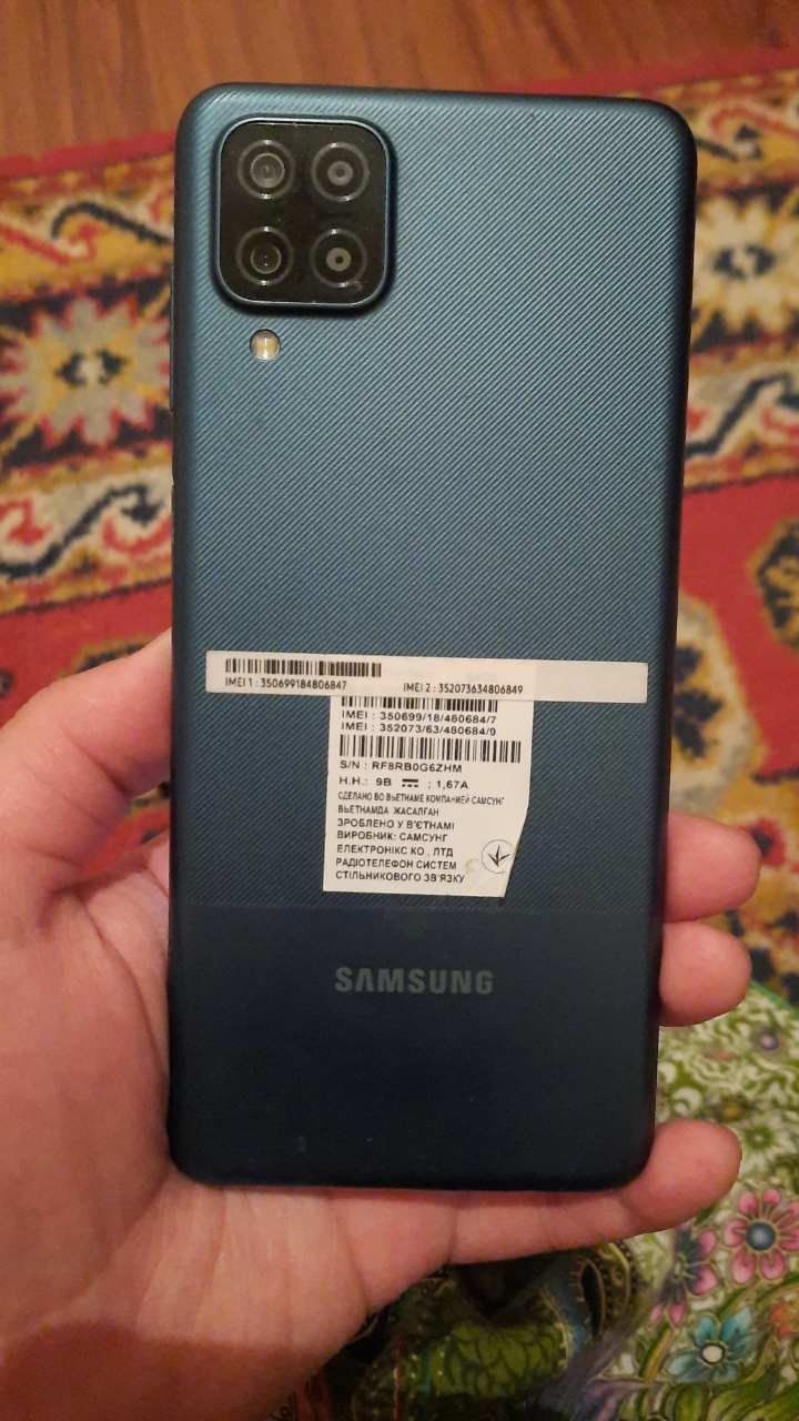 Samsung A12  xolati ideal