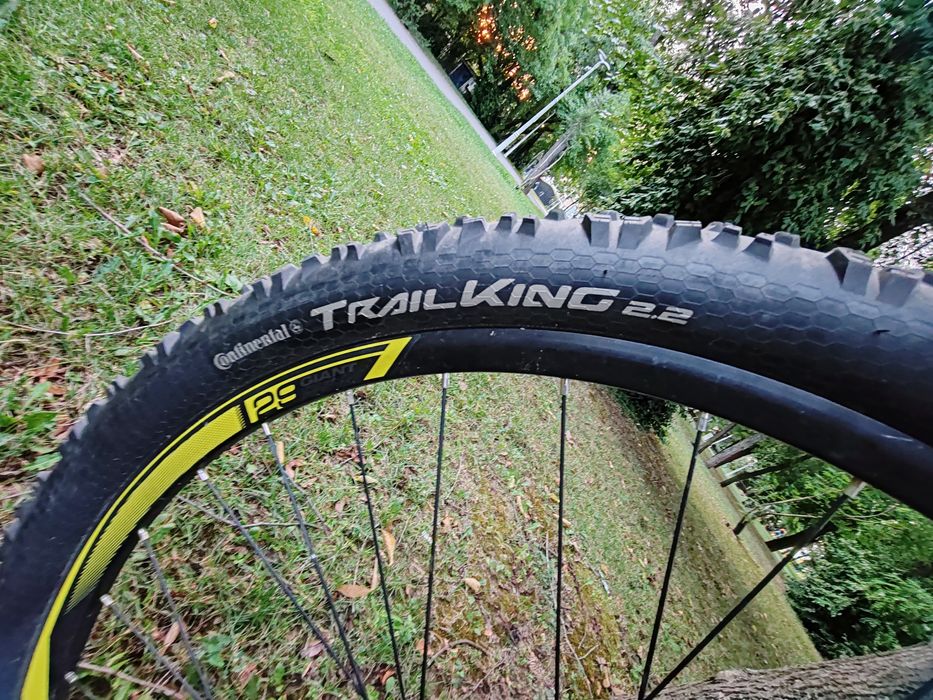 Mtb Giant, roti pe 29, masura M,  transmisie 3x9, frane hidraulice
