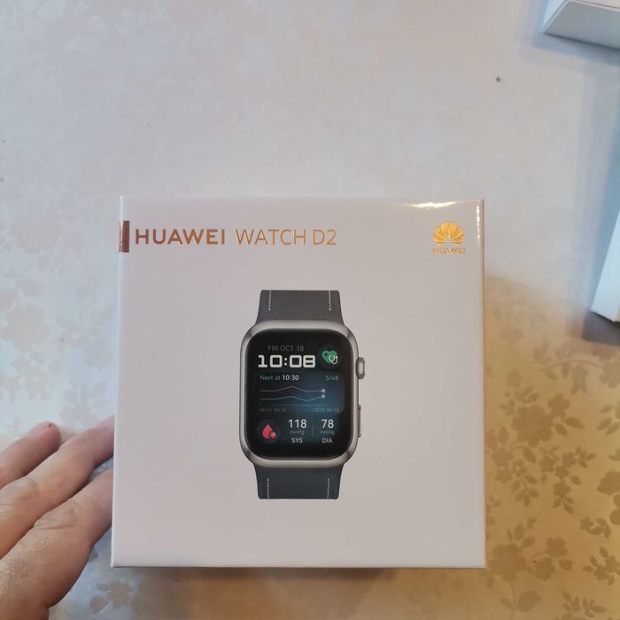 Часовник huawei watch d2