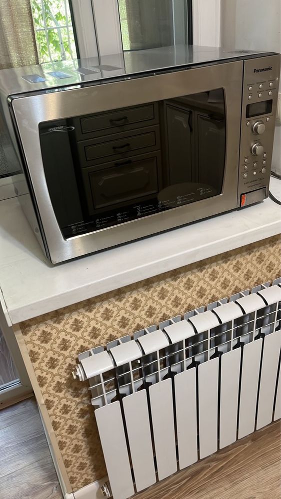 Продам микроволновую печь