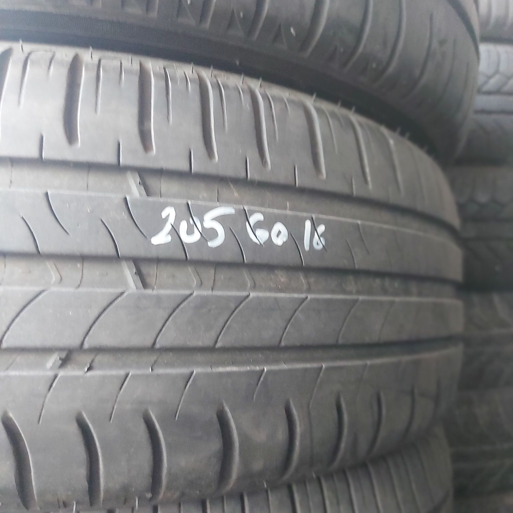 205/60/16"Michelin 2бр.гуми