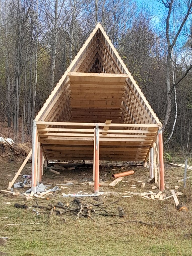 Cabane tip A la comanda