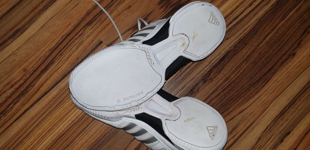 Adidas Оригинал 38номер дамски маратонки перфектно  състояние- 60лв