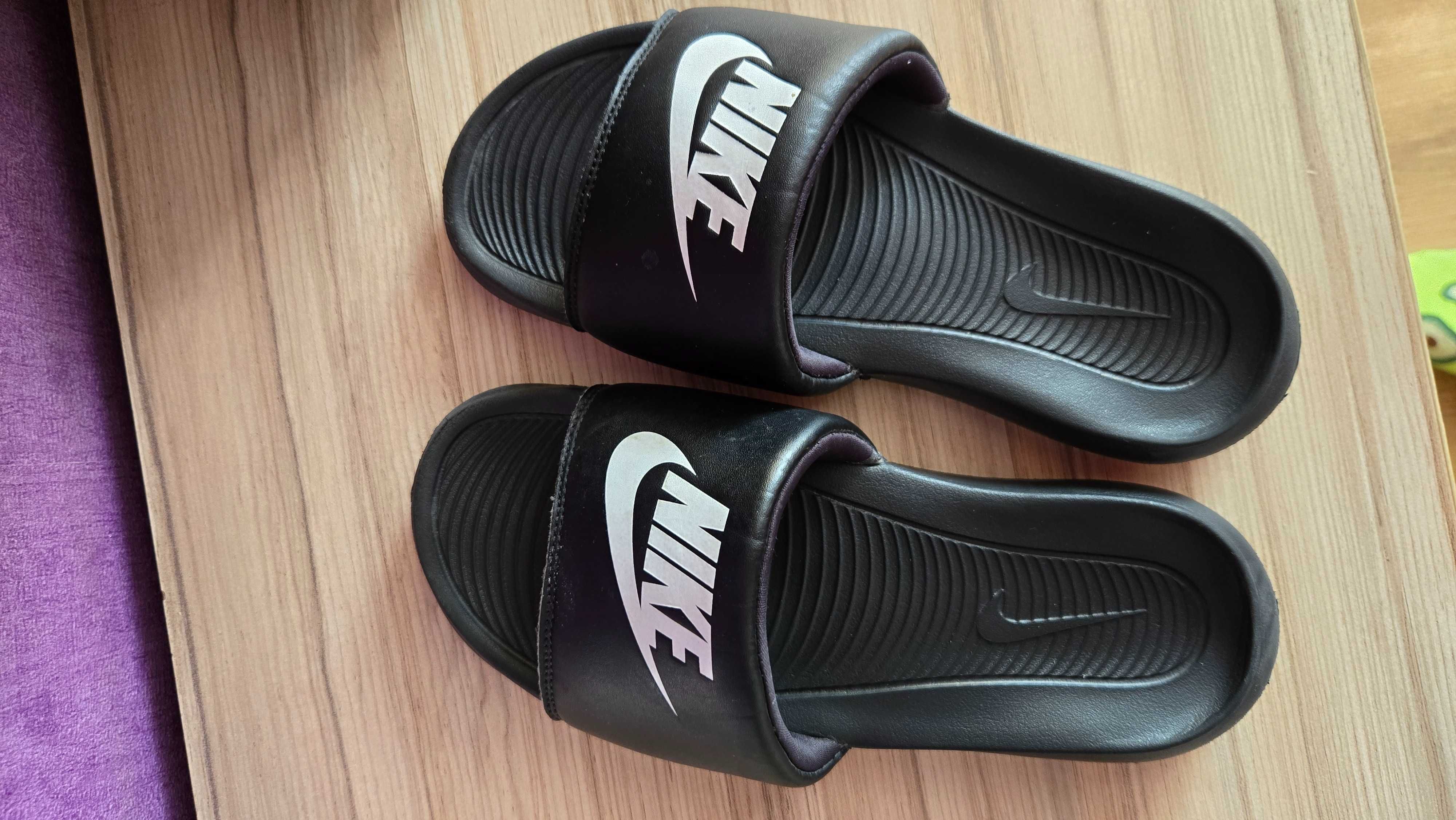 Nike джапанки унисекс 38н