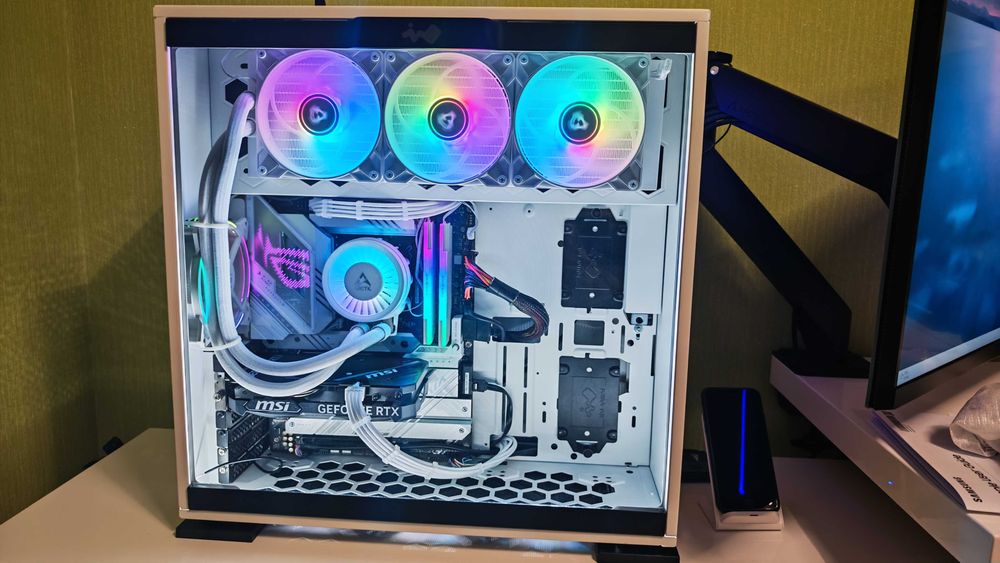 Висок клас Gaming PC RTX 4060 ti; i9-13900 KF; 32GB DDR5 / 7200 MHz