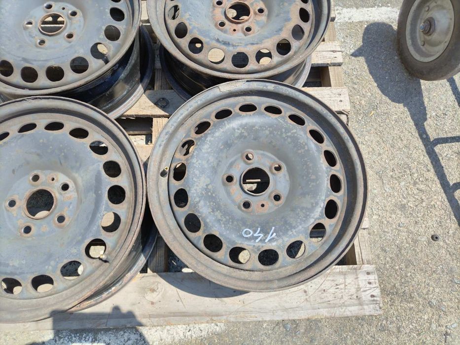 16 цола 5 х 112 мм Фолксваген Пасат - 6,5 инча / ЕТ 42