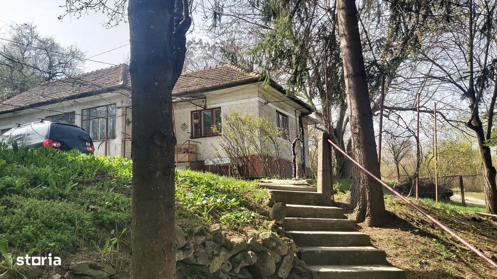 Casa de vanzare in Baciu.