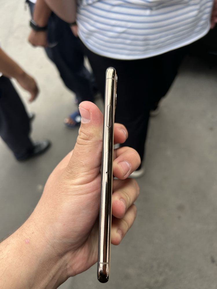 iPhone 11 Pro Max Gold 256